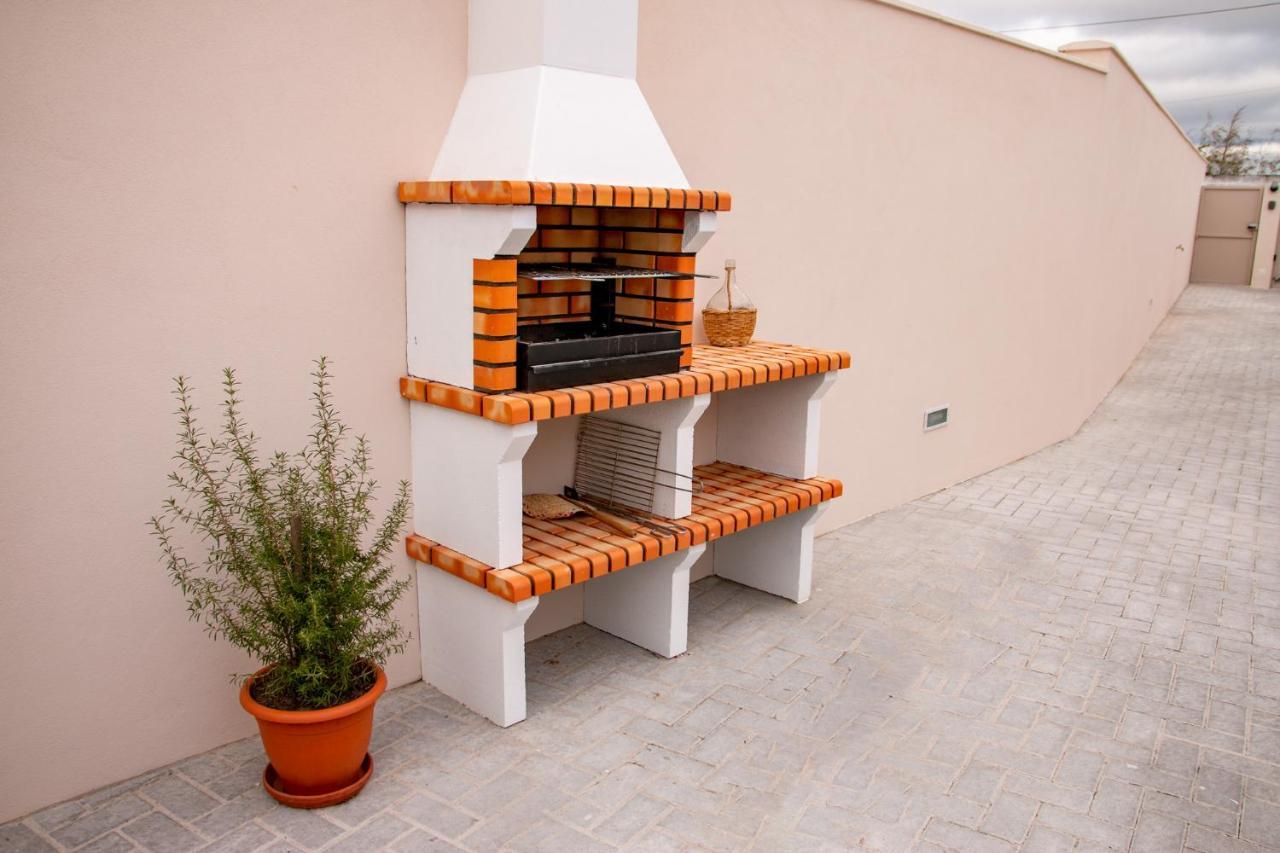Palmira'S - Relaxing Countryside House In Batalha Villa Bagian luar foto
